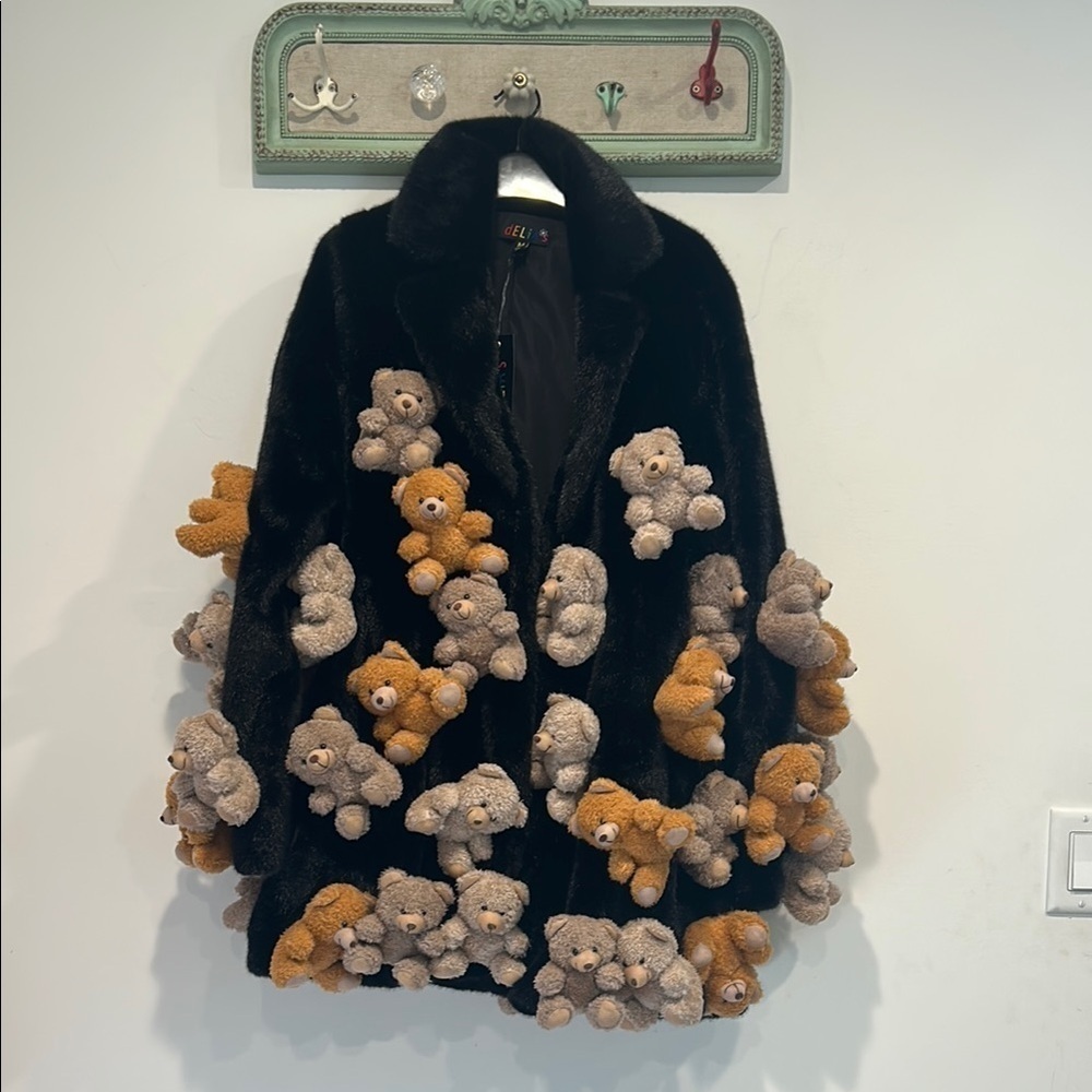 Teddy Bear Embellished Black Coat size medium new with tags art to wear